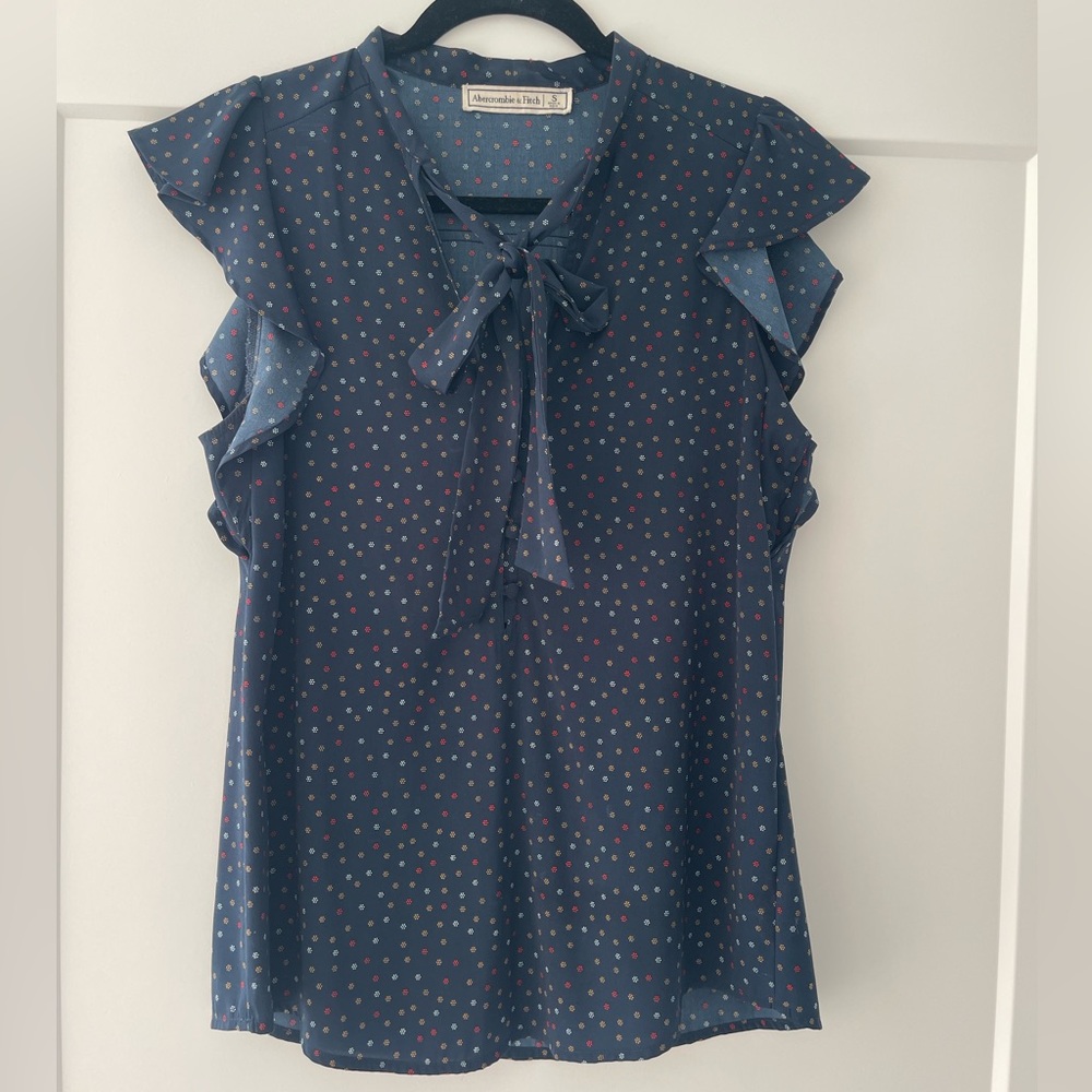 Abercrombie & Fitch Blue Blouse with Multicolor Dots